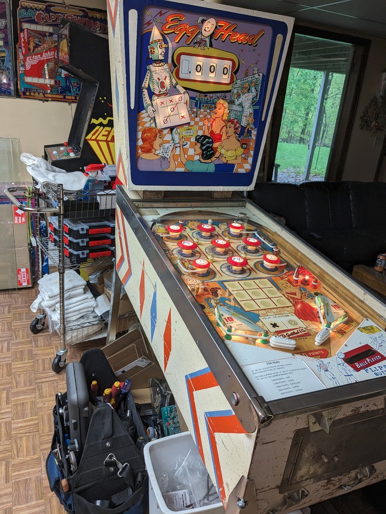 1961 Gottlieb Egg Head Pinball Machine