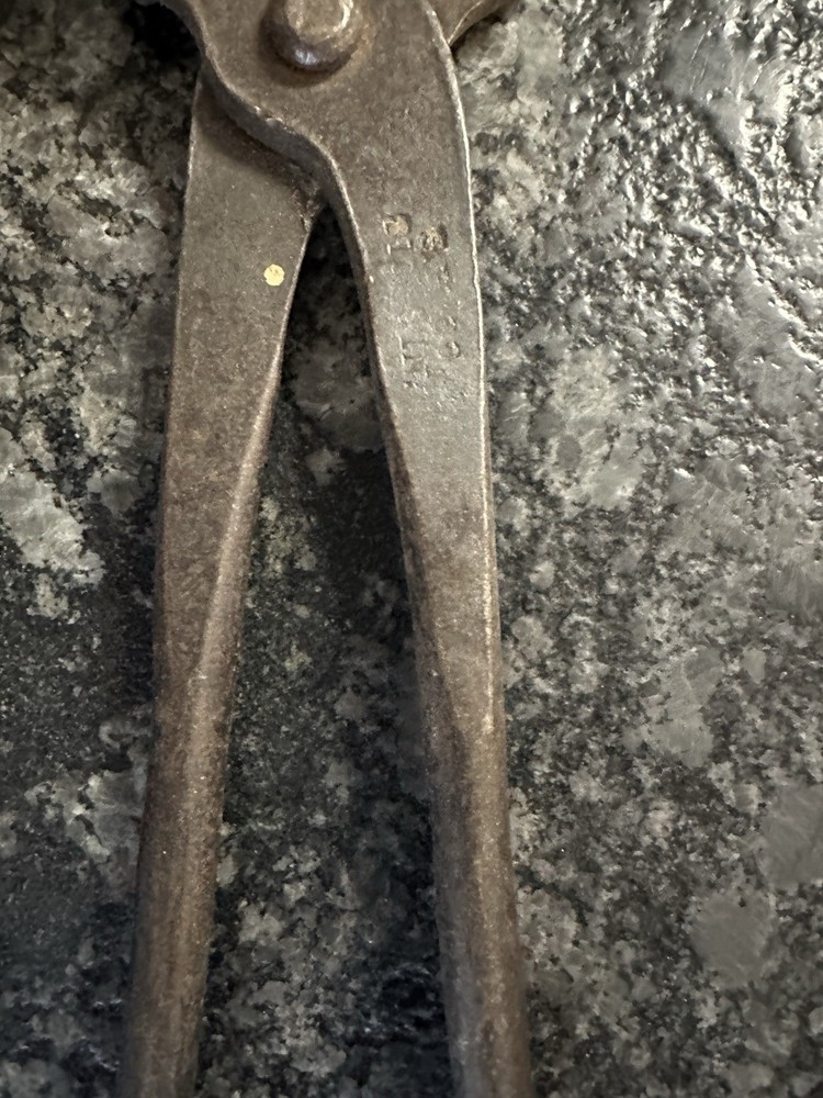 Vintage Blacksmith FarrierClaw Nail Pullers Pliers