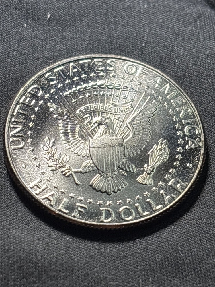 2005-S Proof Kennedy Half Dollar • Deep Mirror Finish • Sharp Strike