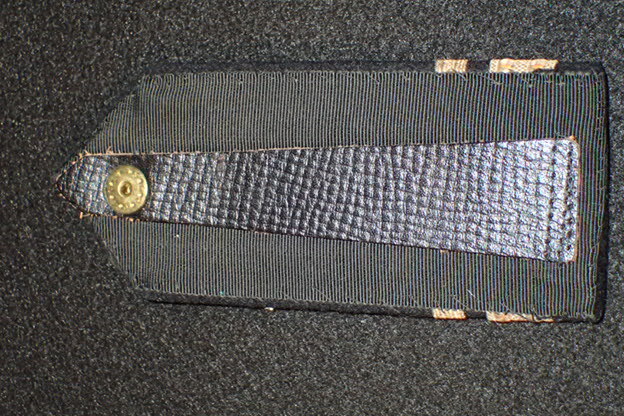 WW2 USN Navy Medical Lieutenant Junior Grade LTJG Officers Shoulder Board Single