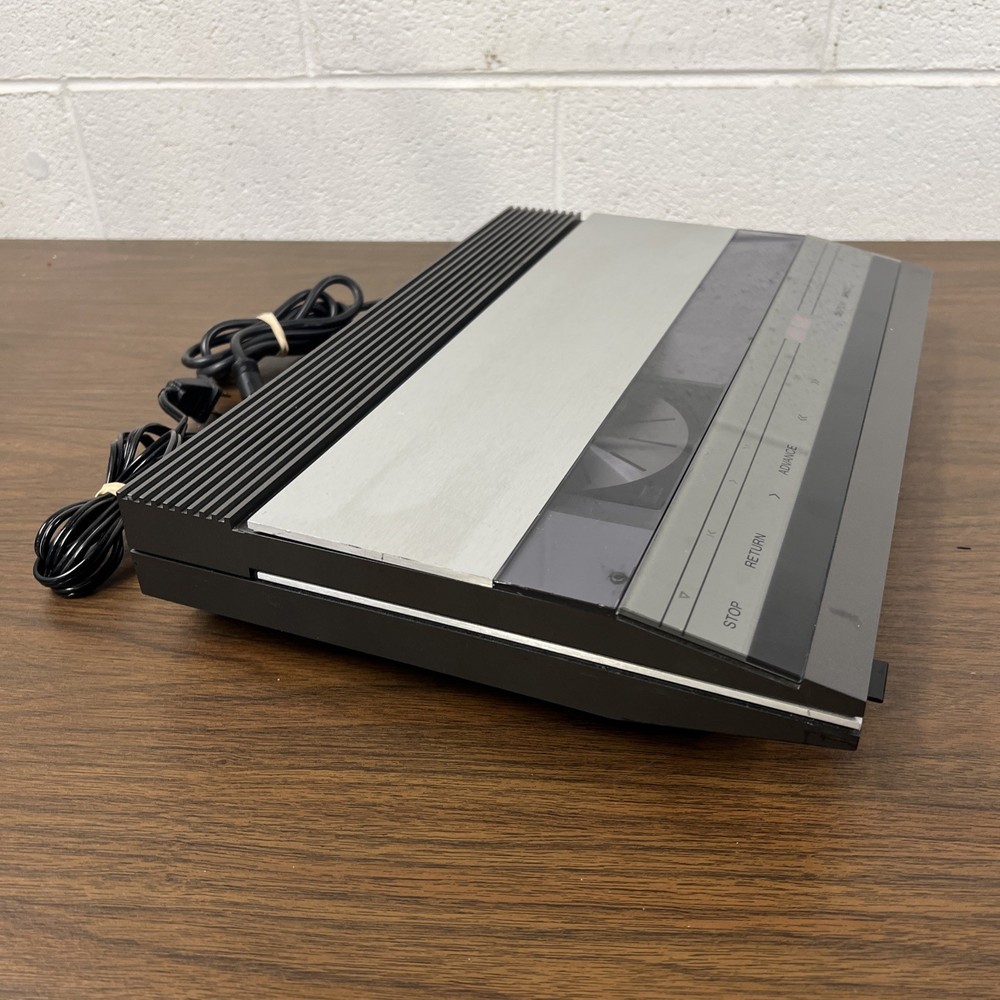 Bang & Olufsen Beogram CD 3300 CD Player Working - SEE VIDEO / READ DESCRIPTION