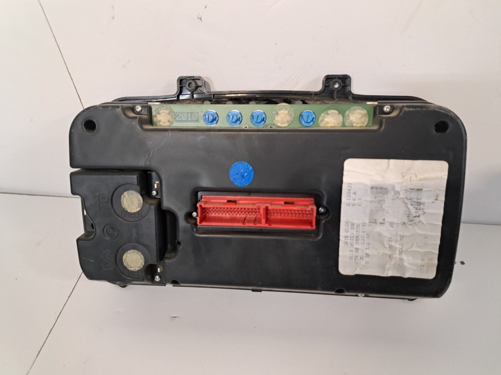 2011-2015 Freightliner M2 106 Speedometer Instrument Cluster - Used
