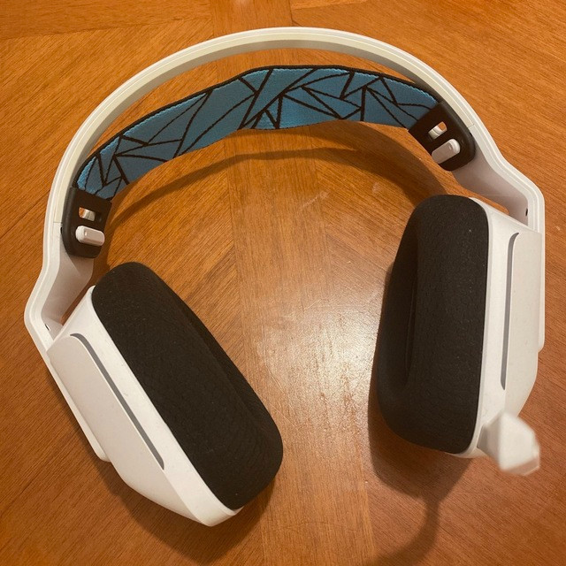 Logitech Logicool G733 K/DA Akali Wireless Gaming Headset White LIGHTSPEED
