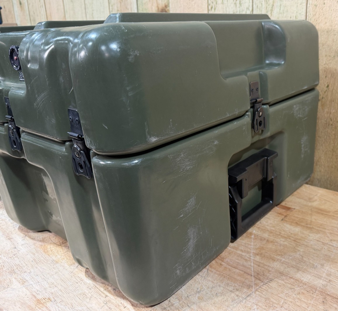 Pelican Hardigg Footlocker Green Case 31x21x15 Military Medic Waterproof