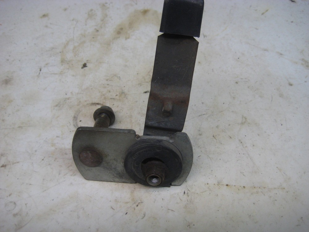 22" MTD Yard Machines Push Mower Right Rear Wheel Mount/Deck Height Adjuster
