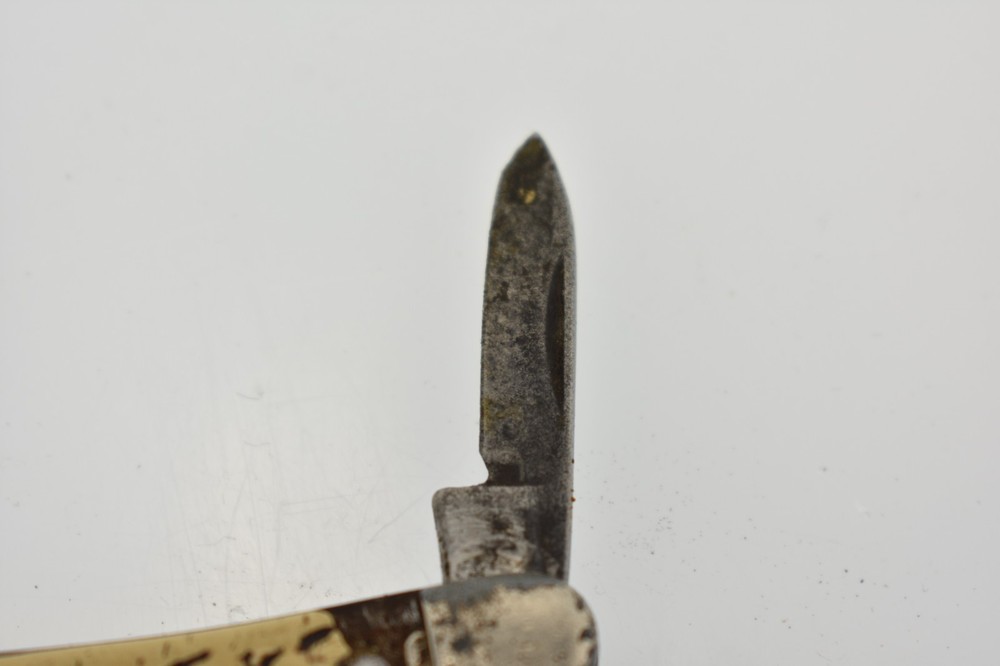 Vintage Colonial pocket knife