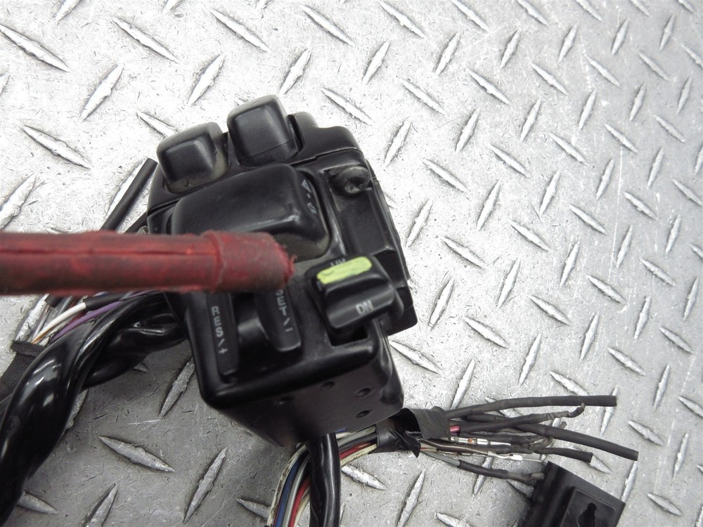 2008 08 Harley FLHTCUI Electra Glide Ultra Classic Right Handlebar Switch NOTES