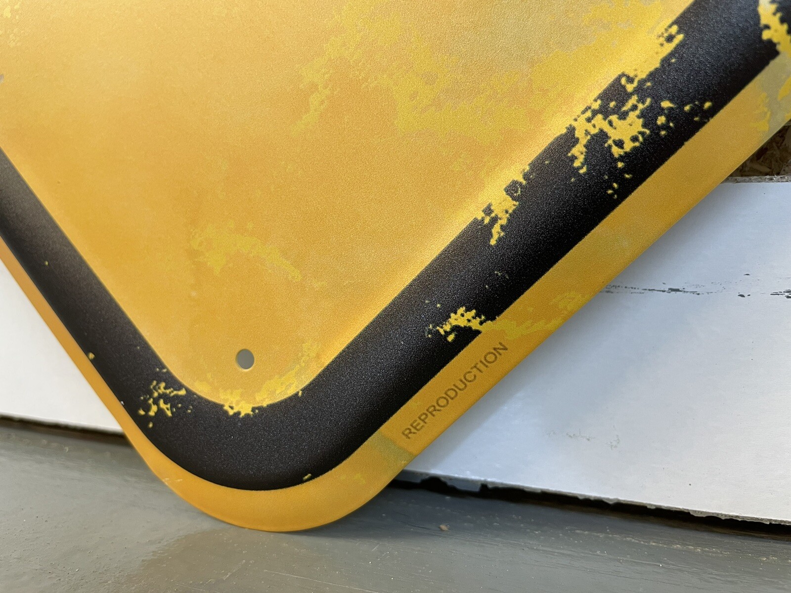 Distressed DEER CROSSING Metal Sign — Old Style, Hunting Cabin Wall Decor, 24”