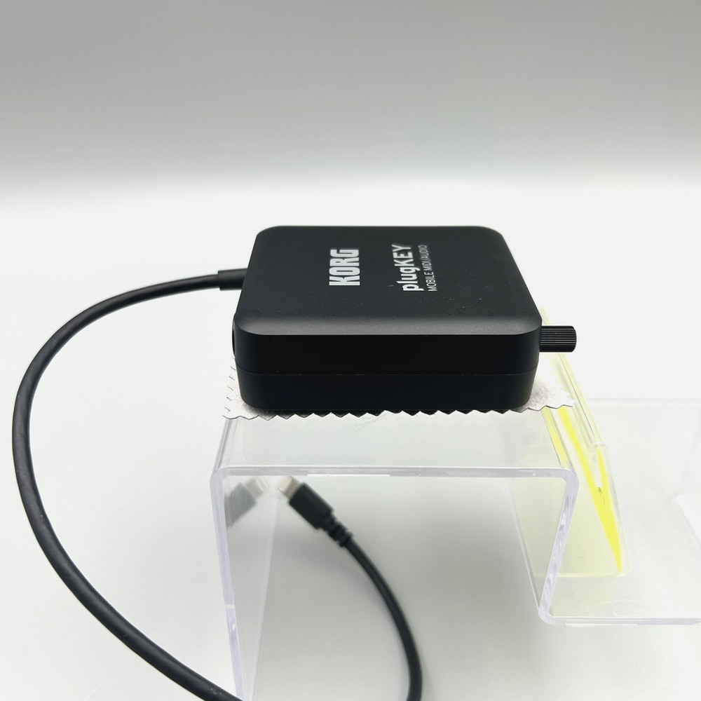 Korg PlugKey Mobile MIDI Audio Interface iOS iPhone iPad Lightning Black Used