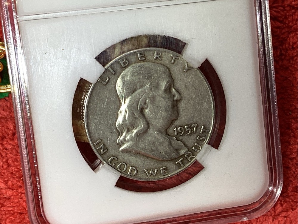 1957 D FRANKLIN HALF 💰 in GENERIC SLAB