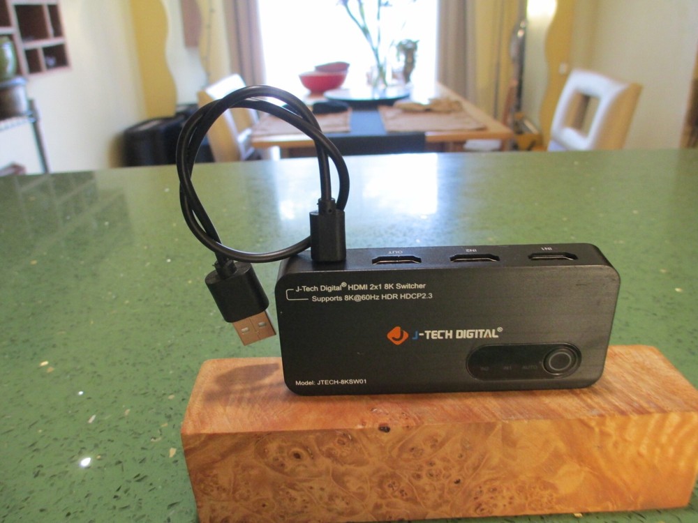 J-Tech Digital JTECH-8KSW01 2x1 HDMI 2.1 Switch 8k Switcher Tested