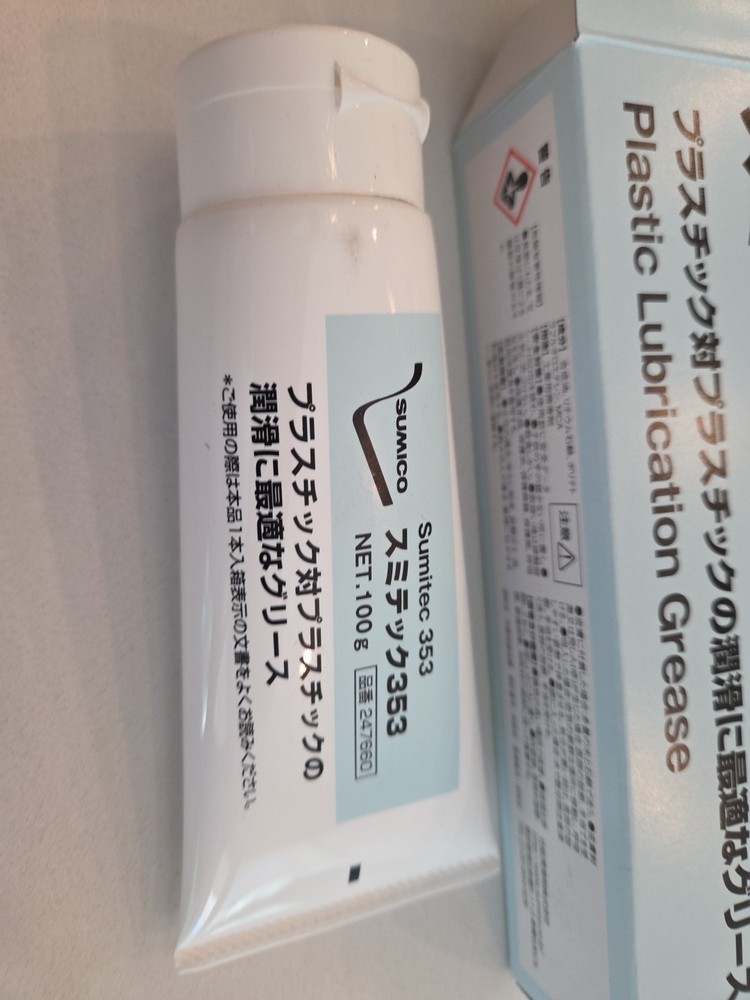 Sumico Plastic Lubrication Grease Sumitec 353 100g