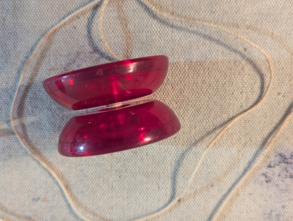 Vintage Duncan Red Butterfly Yo-Yo