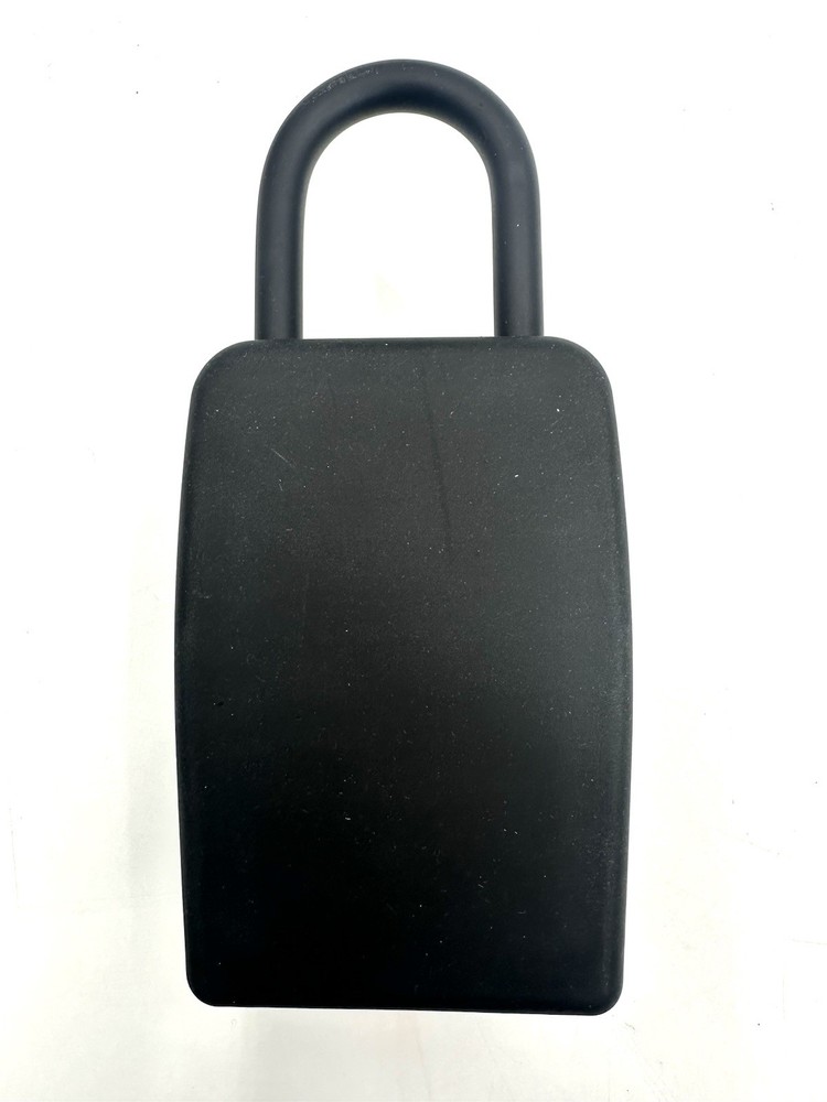 Master Lock Lock Box Combination Push Button Portable Key Safe New Open Box