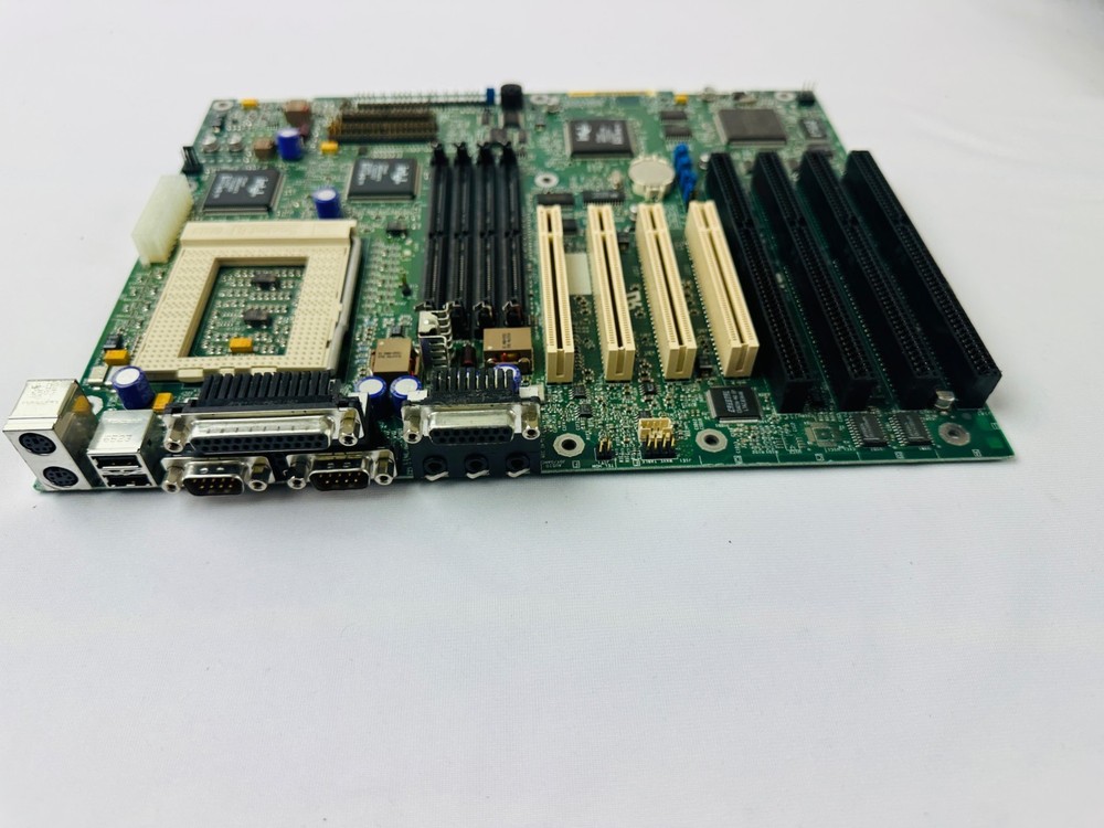 Intel PBA 661105-507 Motherboard