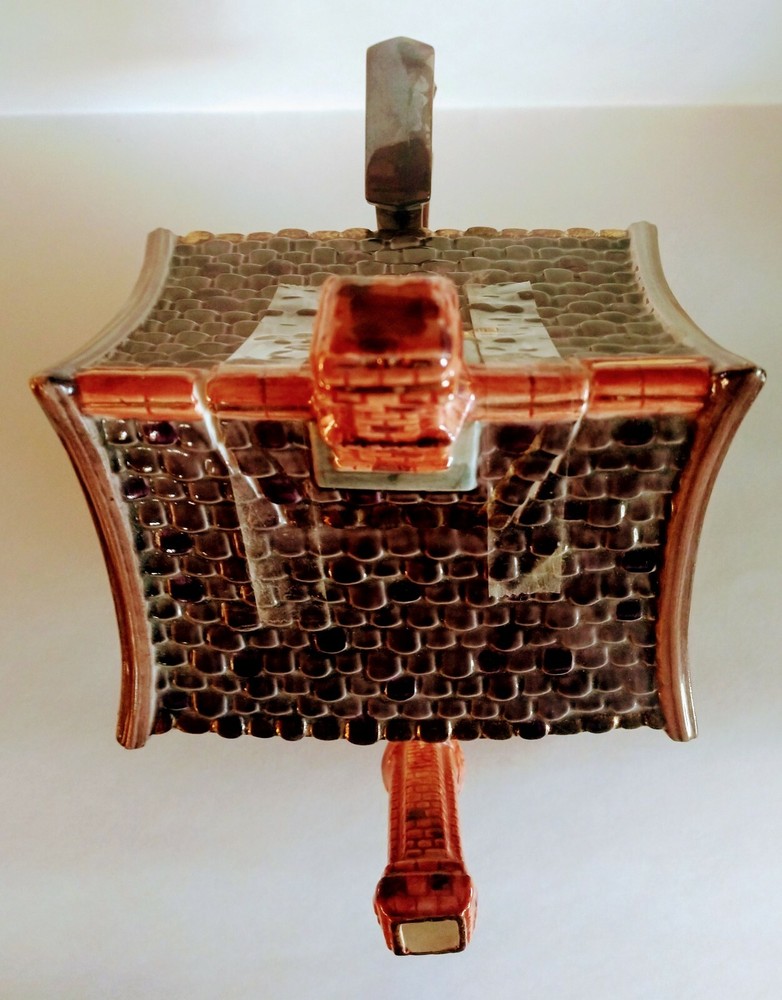Decorative collectible Teapot