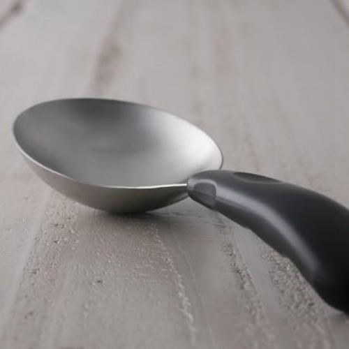 KAI Stainless Steel Spoon Soup Spoon Dinner Spoon Flatware Round Dinner Spoons