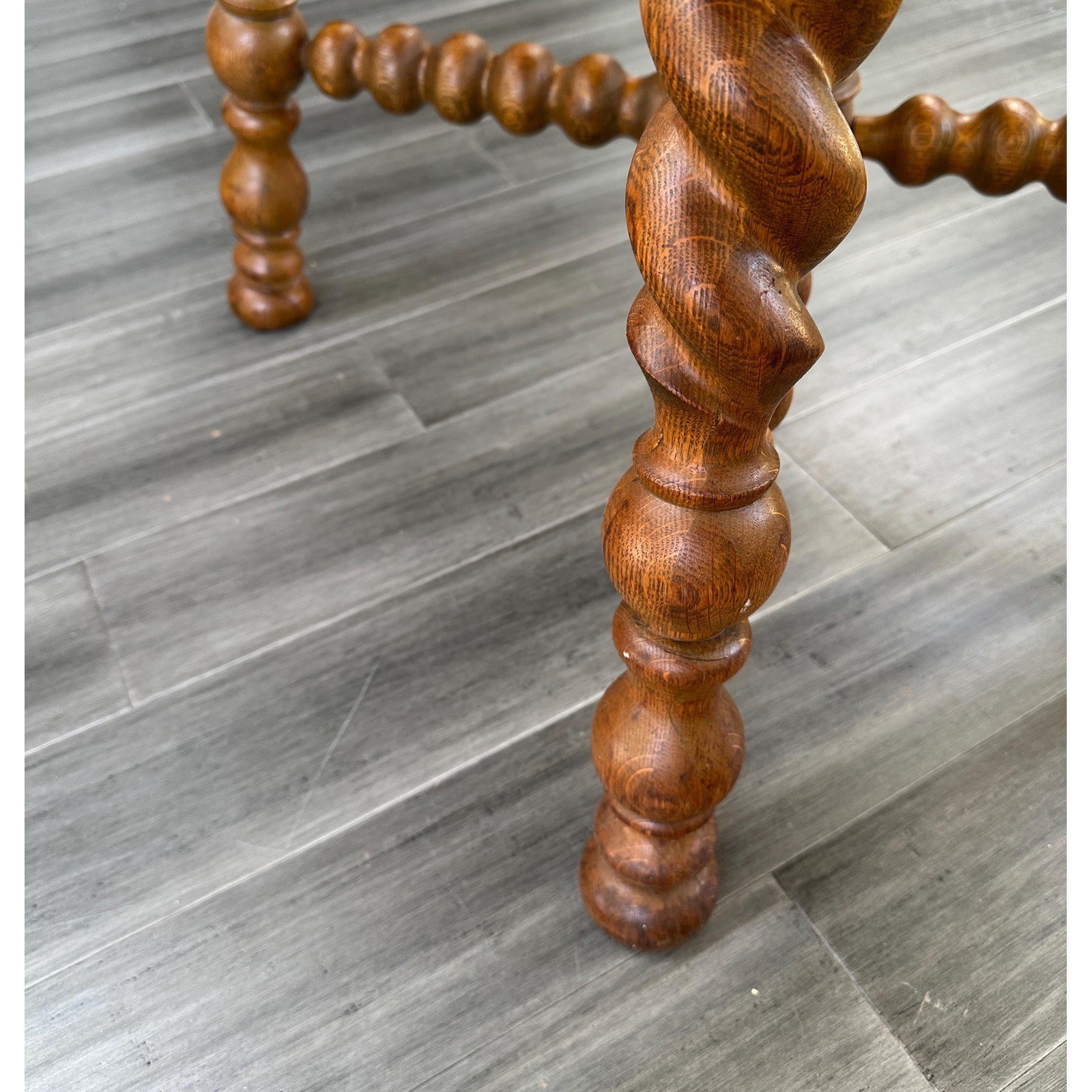 Vtg Oak Barley Twist Table Jacobean Revival Square End Table 29"x29" Solid Oak
