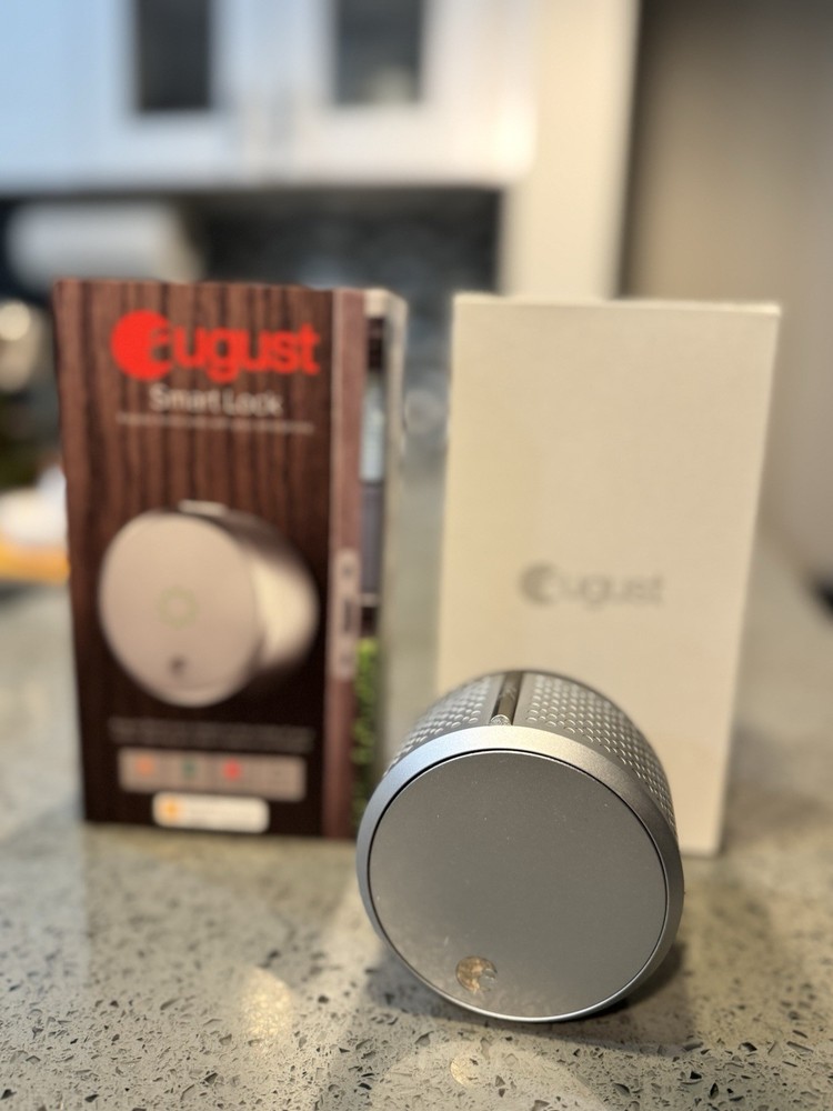 August Smart Lock Keyless Entry Silver Bluetooth Apple HomeKit Compatible