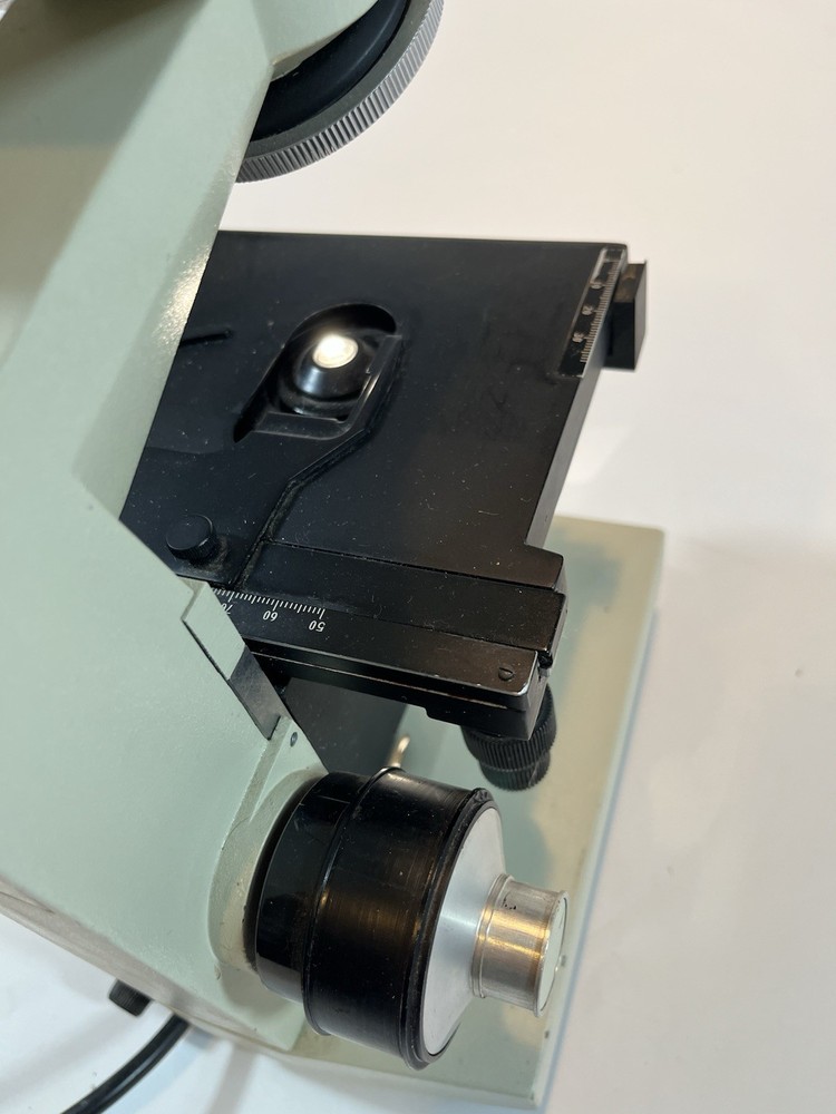 Wesco Microscope CE 6324 With WF 10X