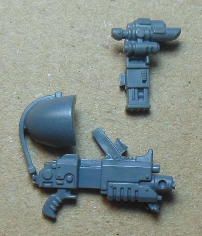 Space Marines - Primaris Infiltrators - Comms Array Bolt Carbine (c) Bits 40K