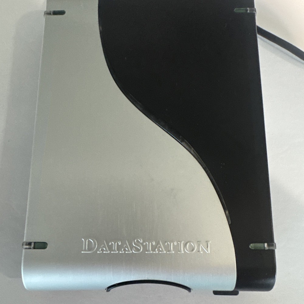 DataStation 7in1 USB 2.0Floppy Disc CF,MMC,SD,MS,Pro Reader Working
