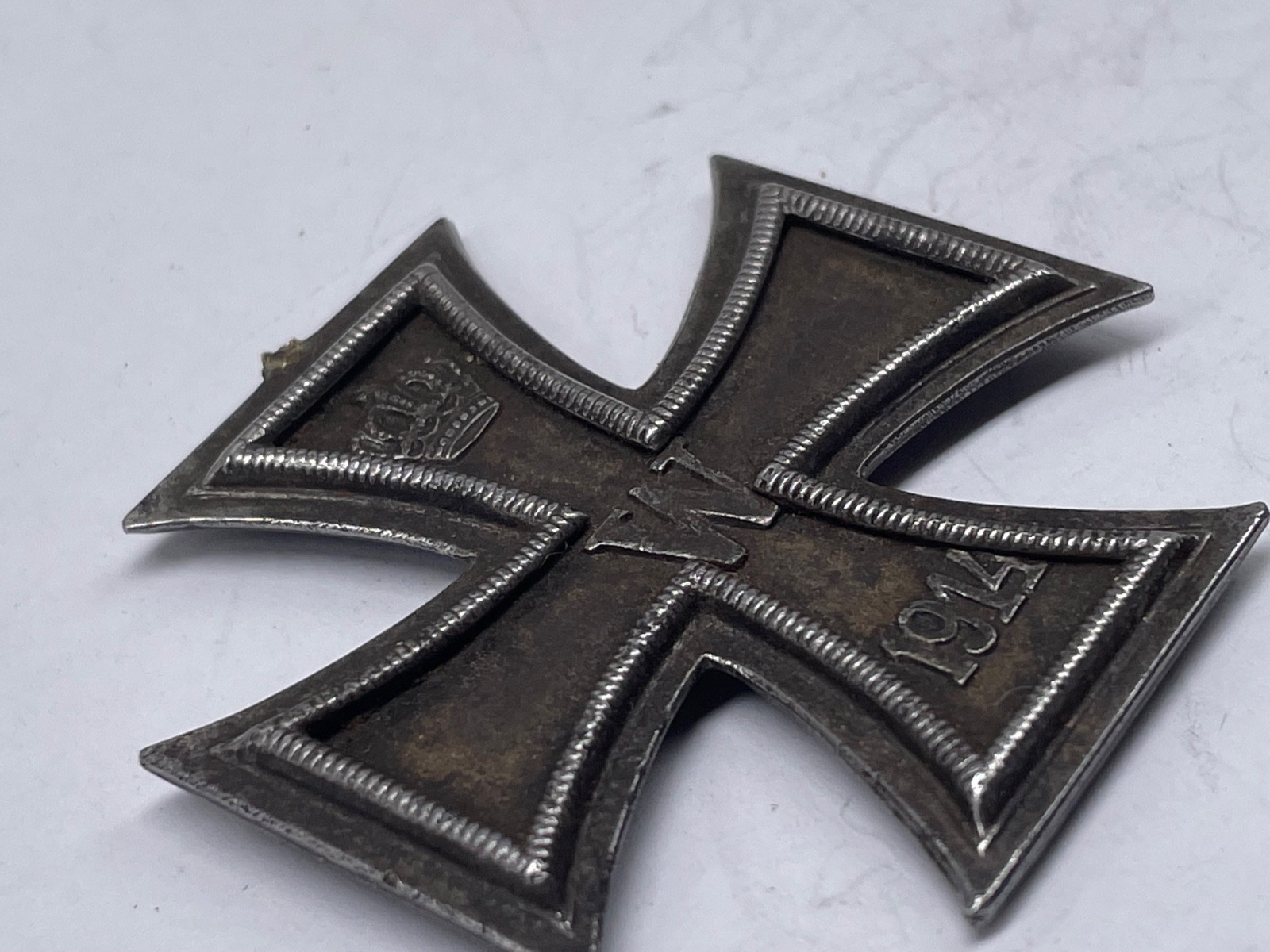 Imperial German Iron Cross - Original WW1 Issue - Broken Ribbon Ring