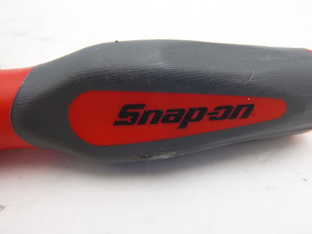 Snap On SHDP63IR Number 3 Phillips Screwdriver Red