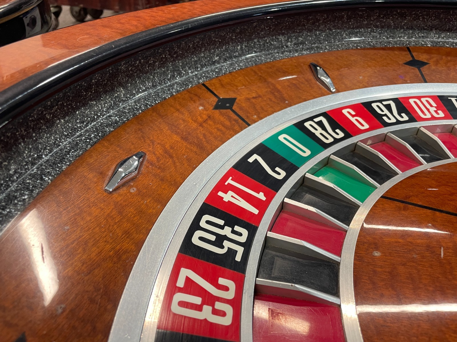 Roulette Wheel 32" TCS John Huxley (shipping by freight) FREE #13583