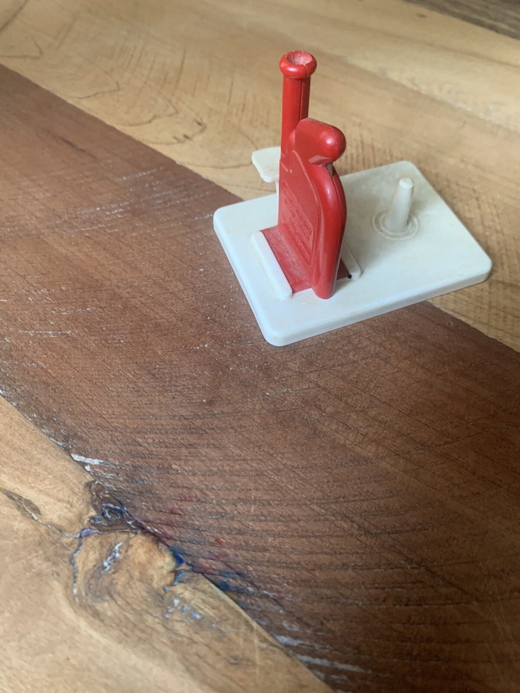 Vintage Witch Automatic Sewing Needle Threader