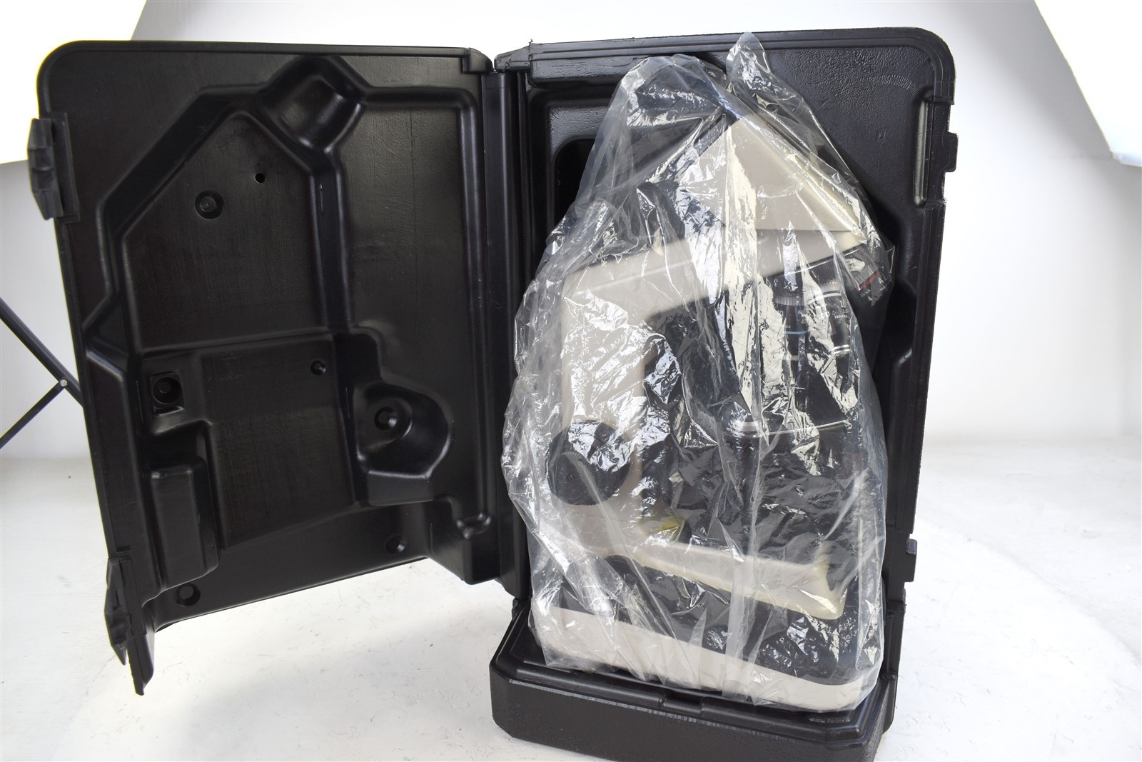 Nikon Alphaphot-2 YS2-H Binocular Microscope w/ 4 10 40 100 Objectives