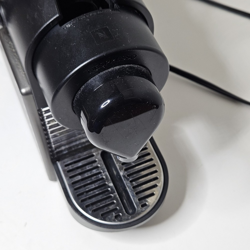 Nespresso Pixie C60 Espresso Machine OriginalLine Capsule Coffee Maker