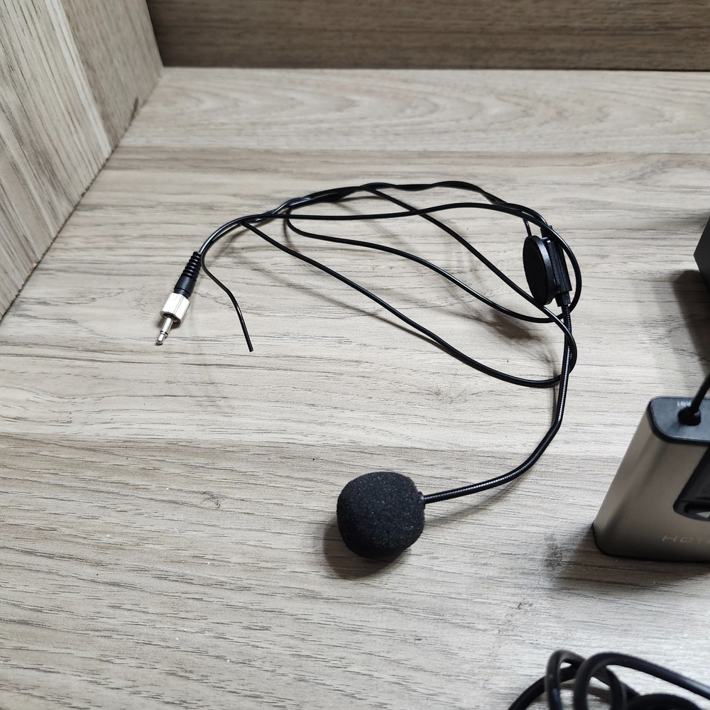 Hotec Wireless Microphone System 2Wireless Mics