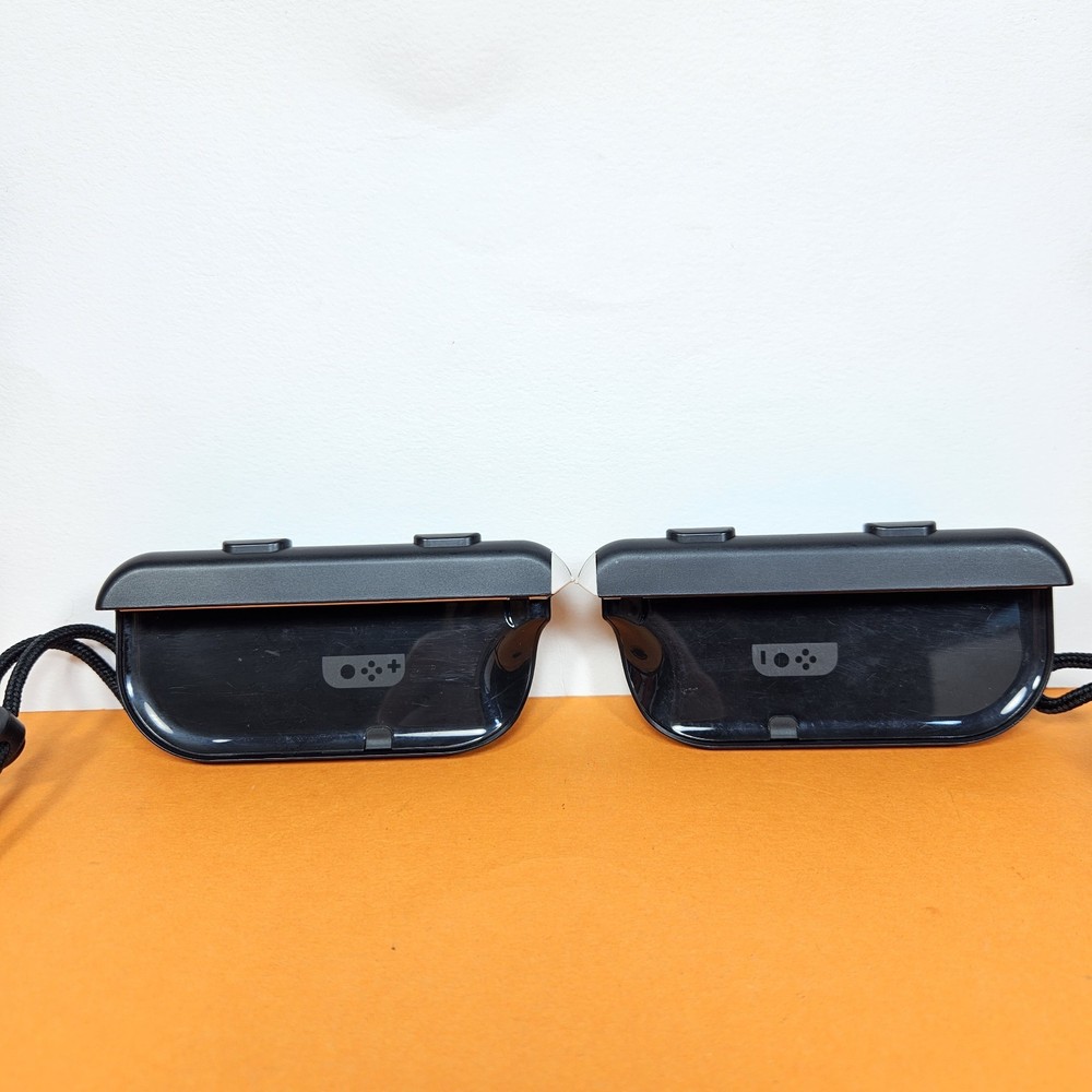 Joy-Con AA Battery Pack Nintendo Switch Controller Complete with ORIGINAL BOX