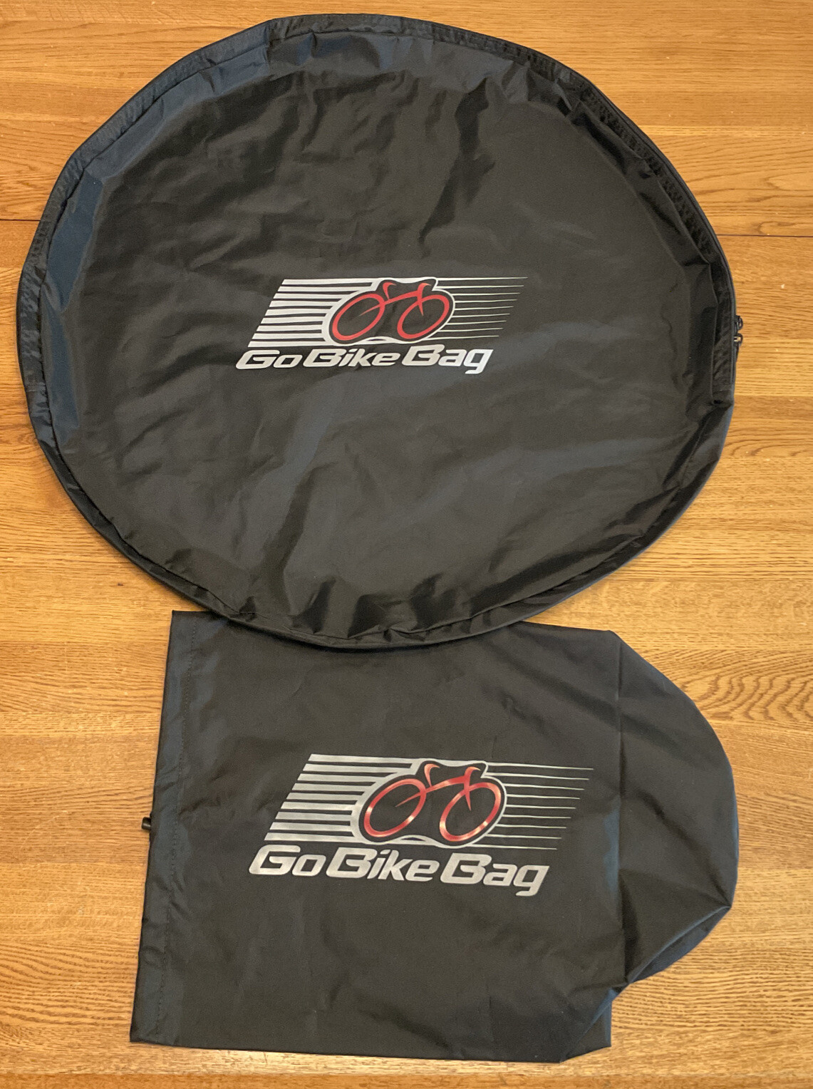 GoBike Single Wheel Bag for 1 Road Bicycle Wheel 27” - 700c w/ matching gear bag