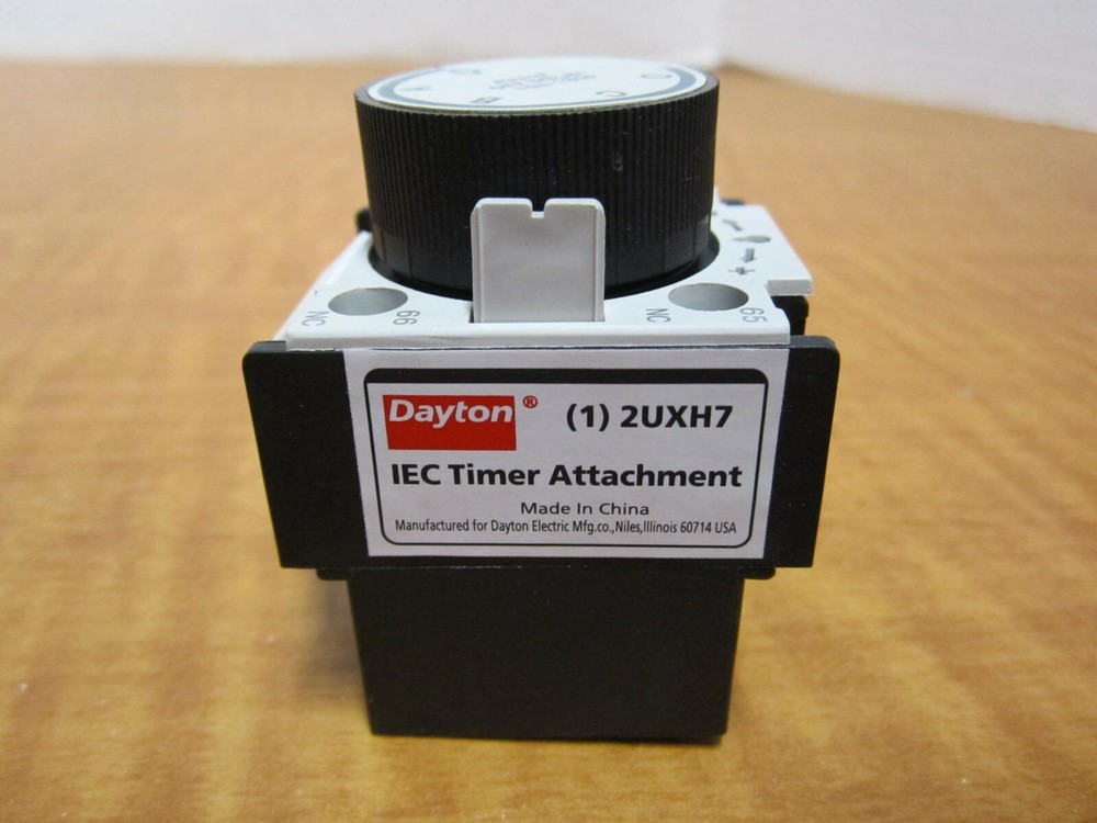 IEC Timer Attachment Off Delay 10 to 180 Front Mounting 2 Contacts