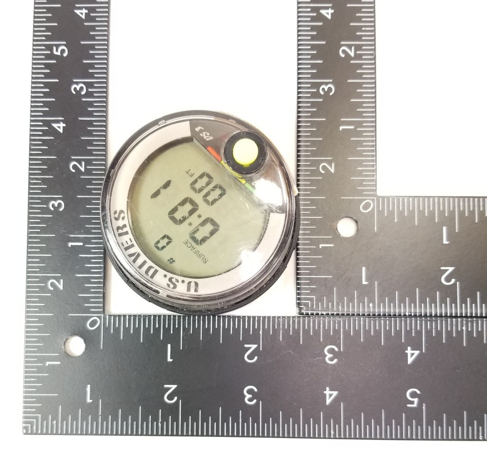US Divers DATAPRO DS3 Digital Depth Gauge Scuba Computer Puck Bottom Timer