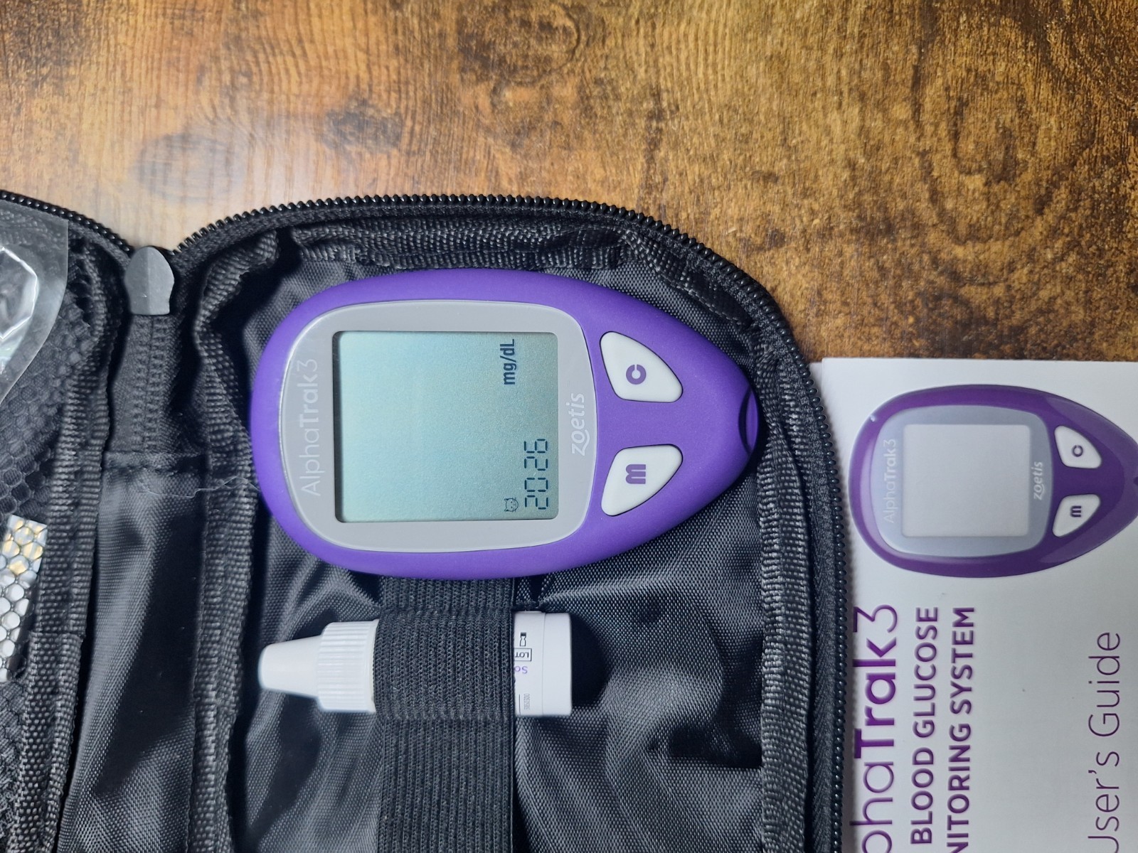 AlphaTrak 3 Pet Blood Glucose Monitor Kit Diabetic Dog Cat Horse (See Details)