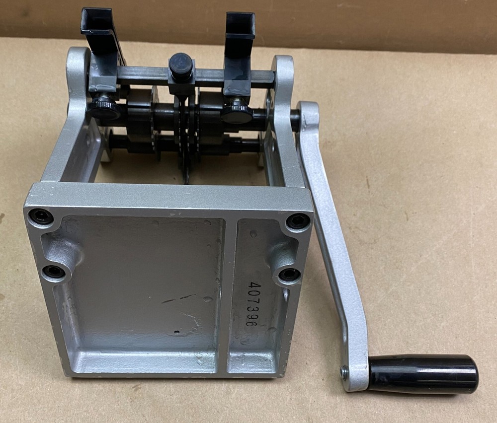 Heller Industries CB-83 Axial Component Former MANUALLY OPERATED