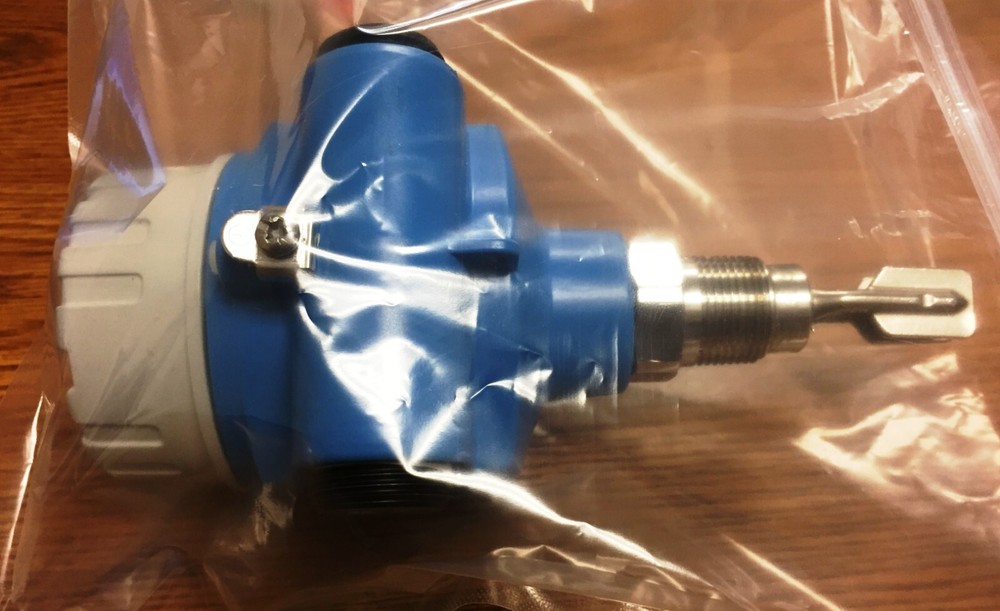 Endress+Hauser FTL50-QGM2AA2E5A Liquiphant Level Switch  Sensor
