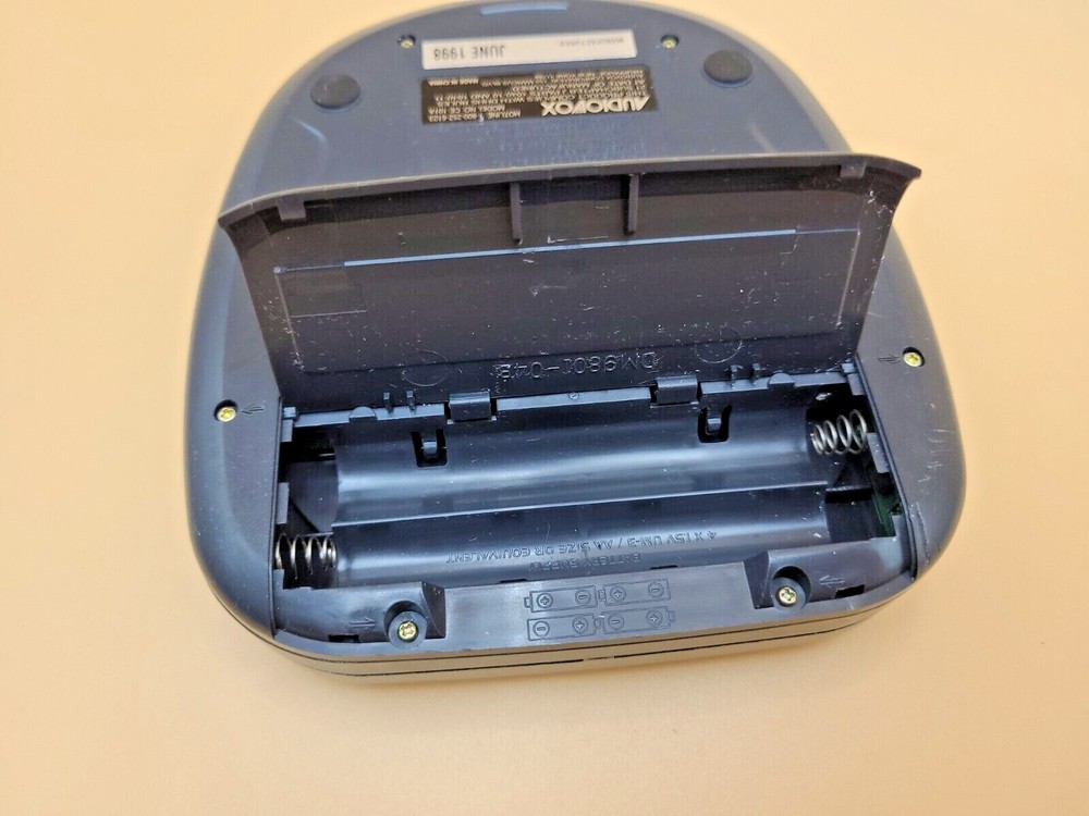 AUDIOVOX CE-101A CD PLAYER DYNAMIC BASS BOOT SYSTEM TESTED