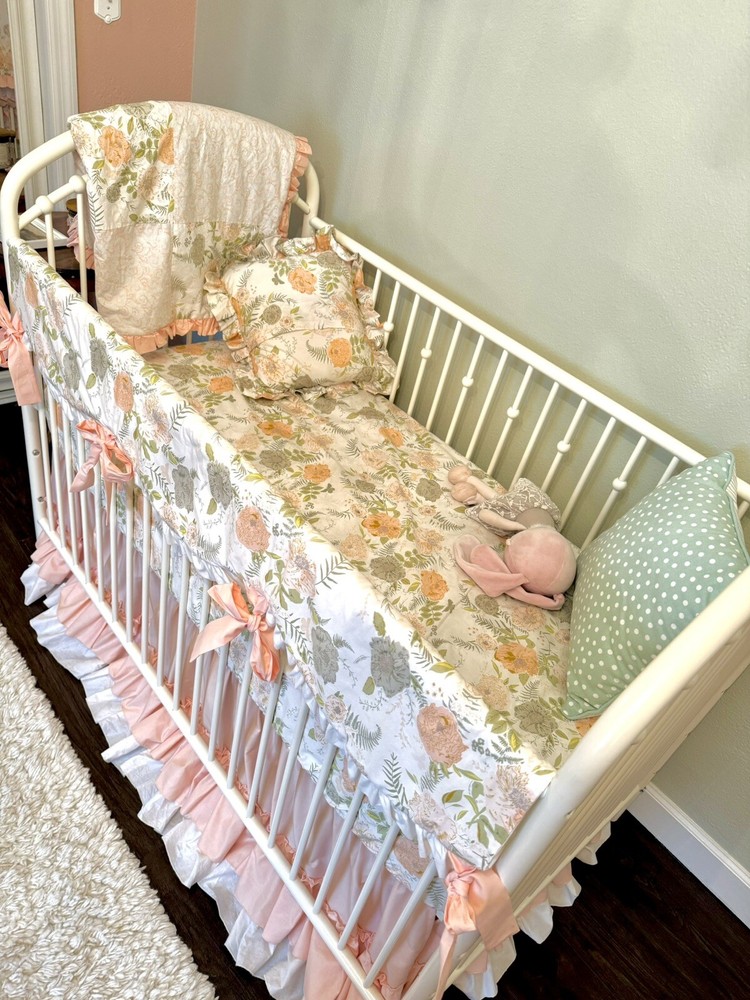 Crib Bedding Set 5 Pc set