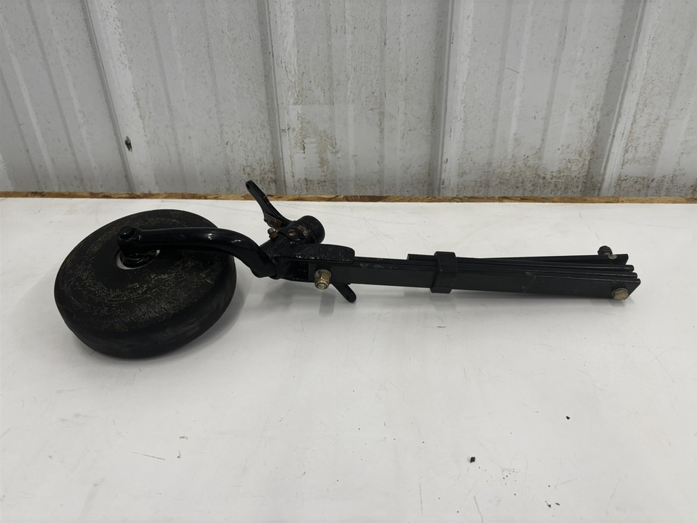 Luscombe Model 8 Tail Wheel Assembly