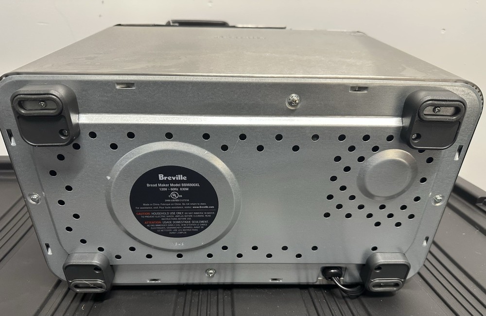 Breville Custom Loaf Bread Maker Automatic Fruit Nut Dispenser