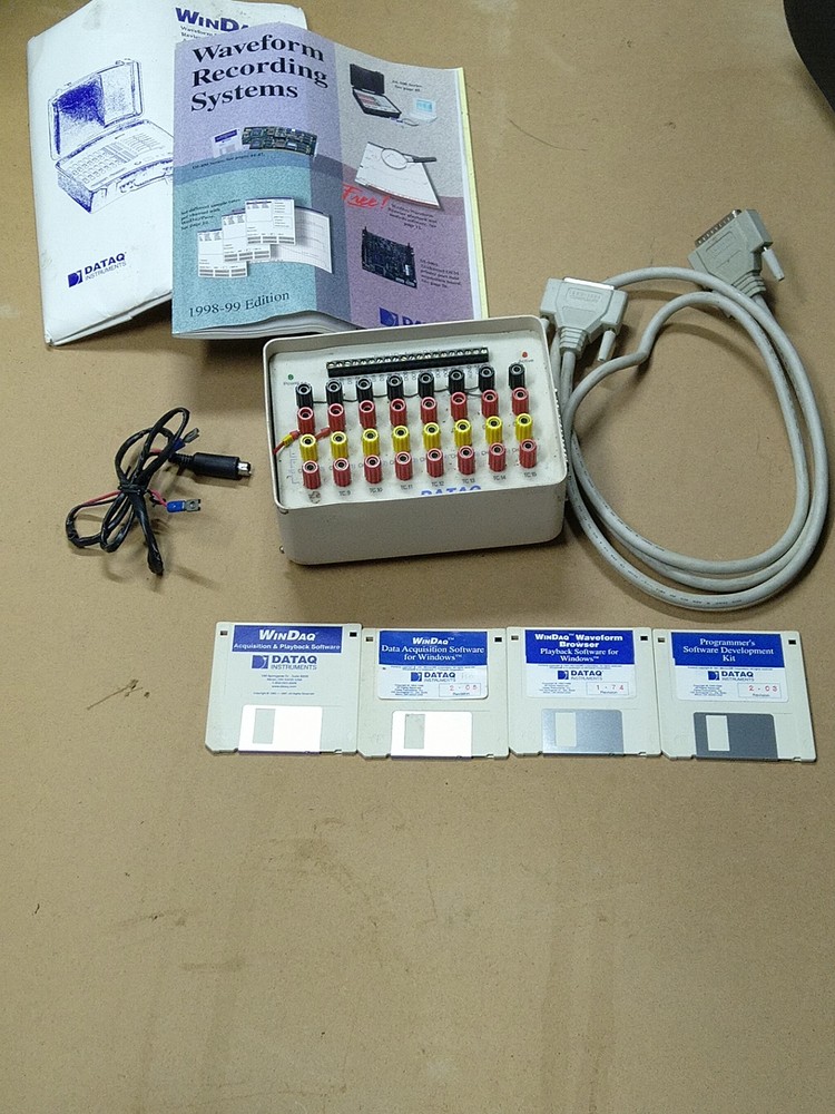 DATAQ INSTRUMENTS MODEL DI-221 TC DATA ACQUISITION SYSTEM INTERFACE WINDAQ
