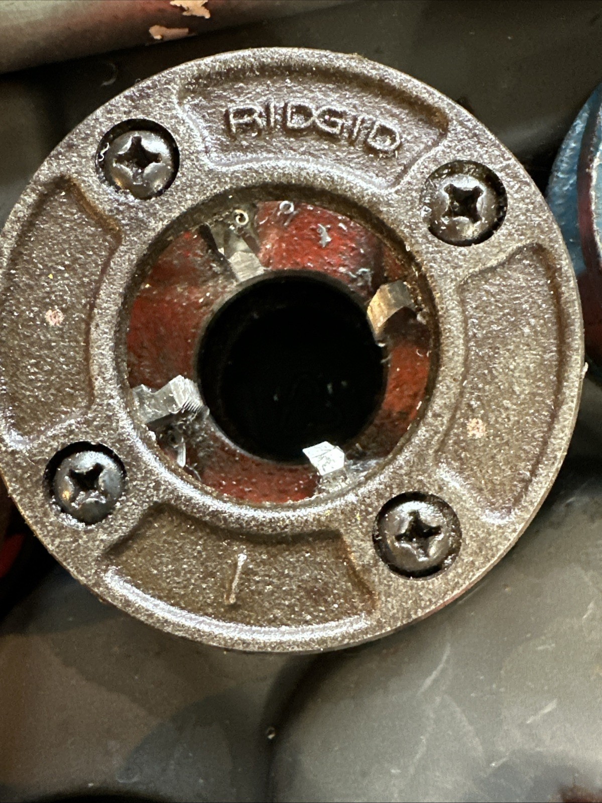 Rigid Pipe & Toledo Pipe Threading Set 3/4” 3-1” 2-1-1/4” 1-1/2” 2” 12R W/handle