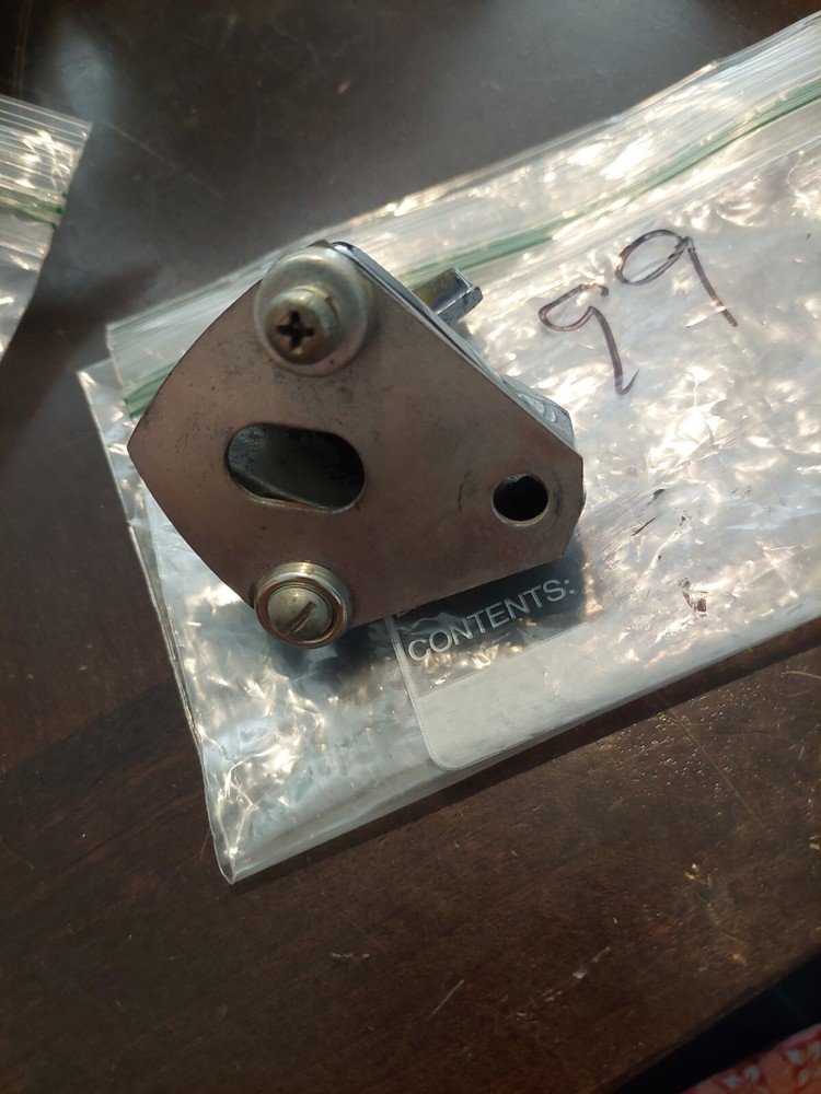 Unbranded Spur Bracket