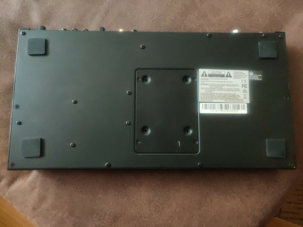 Akai Professional MPC Live Standalone Sampler & Sequencer