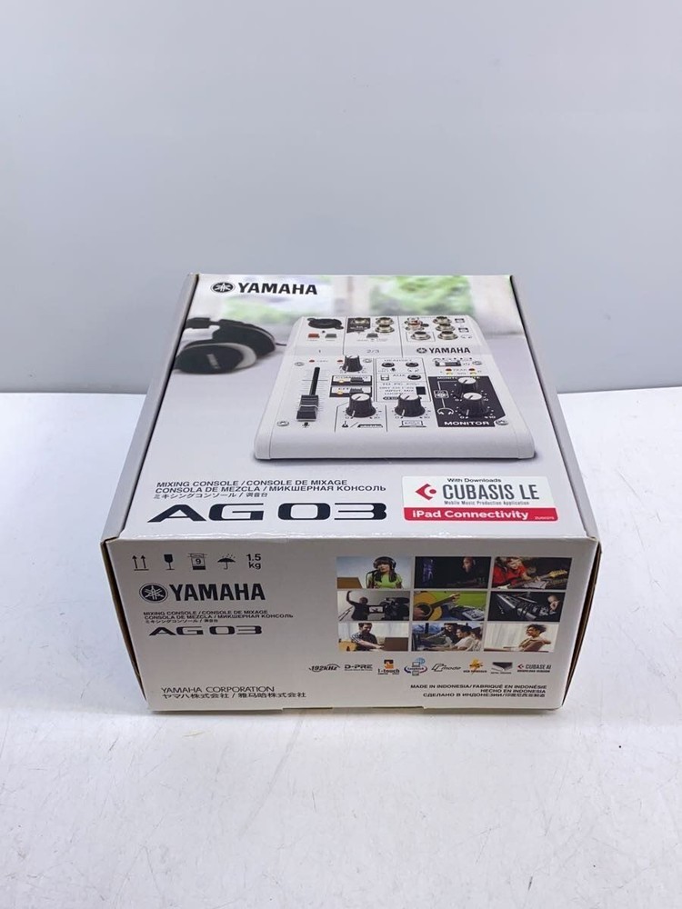 YAMAHA AG03 MIXER Used