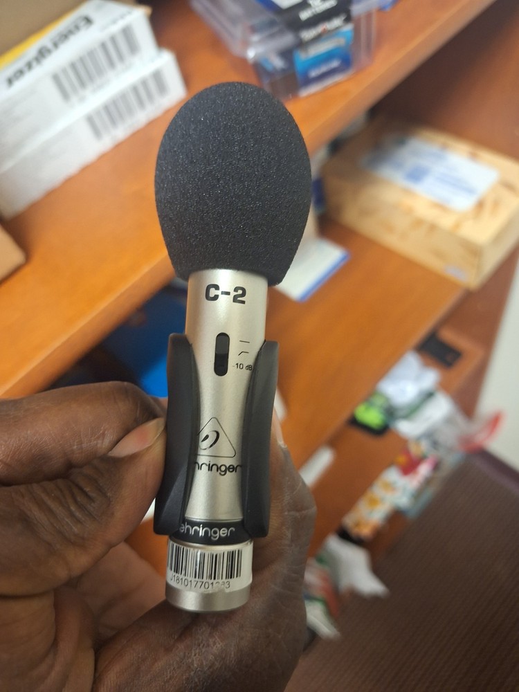 Behringer C-2 Small Diaphragm Condenser Microphone - Pair